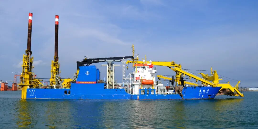 国之重器"天鲸号"正式投入平陆运河建设 - 新闻动态