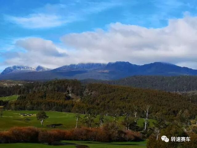 %name 塔斯马尼亚站 中国赛车手储昊文的亮剑精神