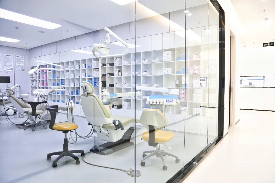 牙科材料硅胶怎么用如果你要做坏牙修复! 牙医告诉你怎么选材料和方案_https://www.jmylbn.com_新闻资讯_第15张