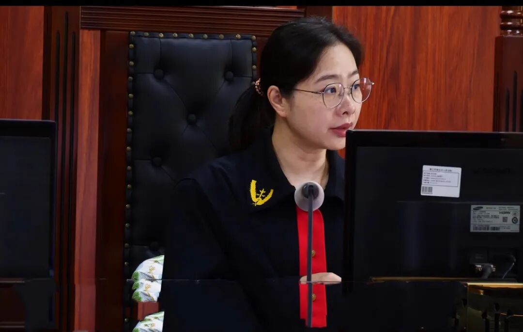 79岁高龄的老党员败诉了 却为法官点赞 图片新闻 新闻动态 湛江市坡头区人民法院