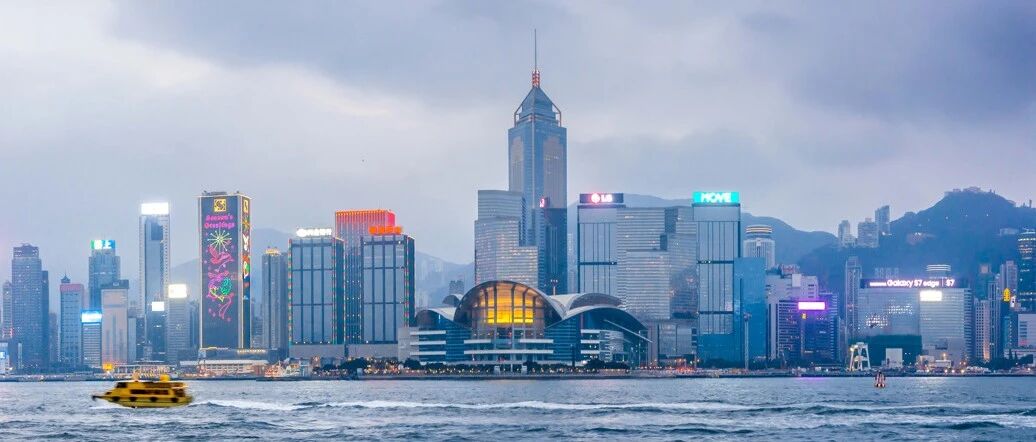 中金 | 香港经济金融季报：疫情来袭，实体金融均承压