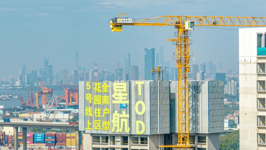 410万买*区四房？还要学校+地铁？真能安排！