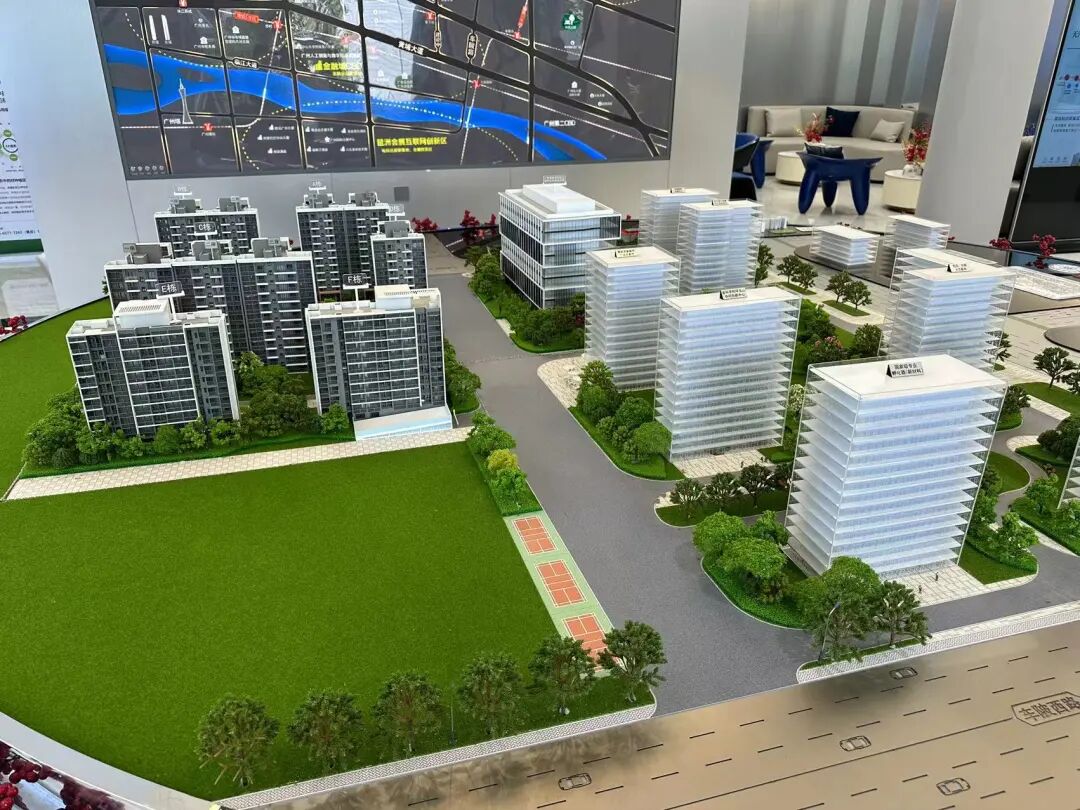 天河科融苑40-162㎡一房*三房，单价2字头！