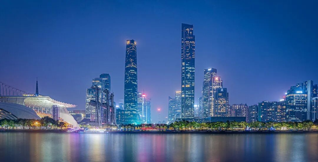 政策礼包砸来，珠江新城二手迎来“V型反弹”