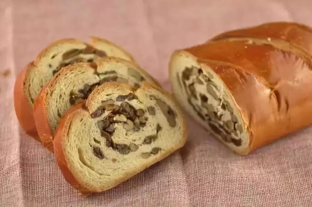 在呼伦贝尔大草原邂逅最美秋天！（组图）