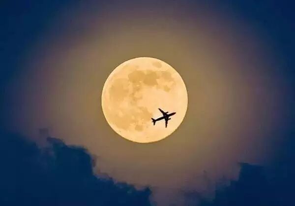 新闻串串│更多女性选择主动单身今晚看超级月亮苹果6s电量剩一半自动