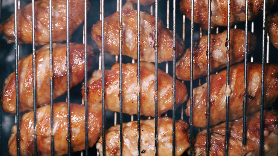 女教师误发私人消息到家长群，发现时已无法撤回，家长：谁还看不懂？“淄博烧烤”C位出道，嗨起来！！(图11)