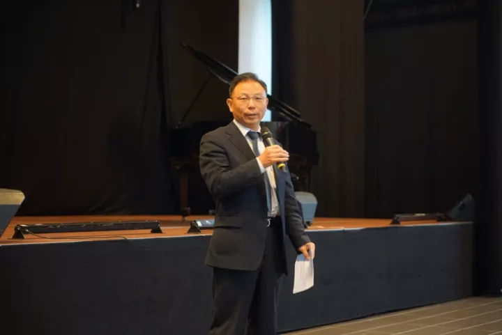 【谱写中欧交流新篇章】欧盟国际学校为雨中国高回访团举行隆重欢迎仪式 【谱写中欧交流新篇章】欧盟国际学校为雨中国高回访团举行隆重欢迎仪式