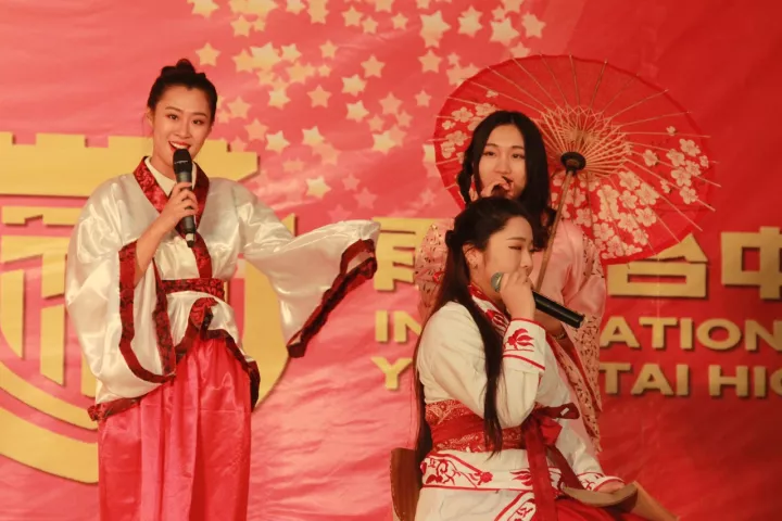 节目征集令 ▎雨中国高圣诞舞台,就等你了 节目征集令 ▎雨中国高圣诞舞台,就等你了