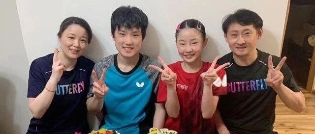 张本智和生日夜再出狂言，国乒前主教练终于回归，却面临2大难题