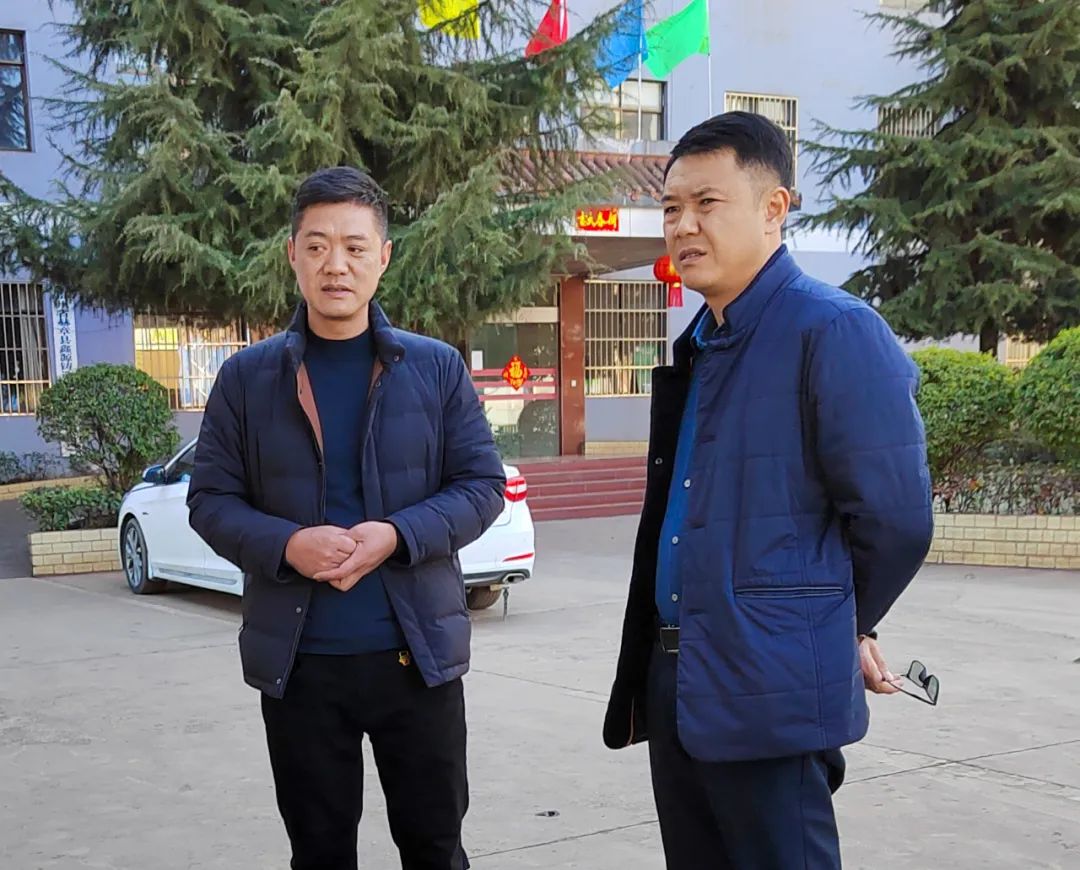 部门,各乡(镇,街道)要着力推进营商环境大提升,让企业在赫章专心创业