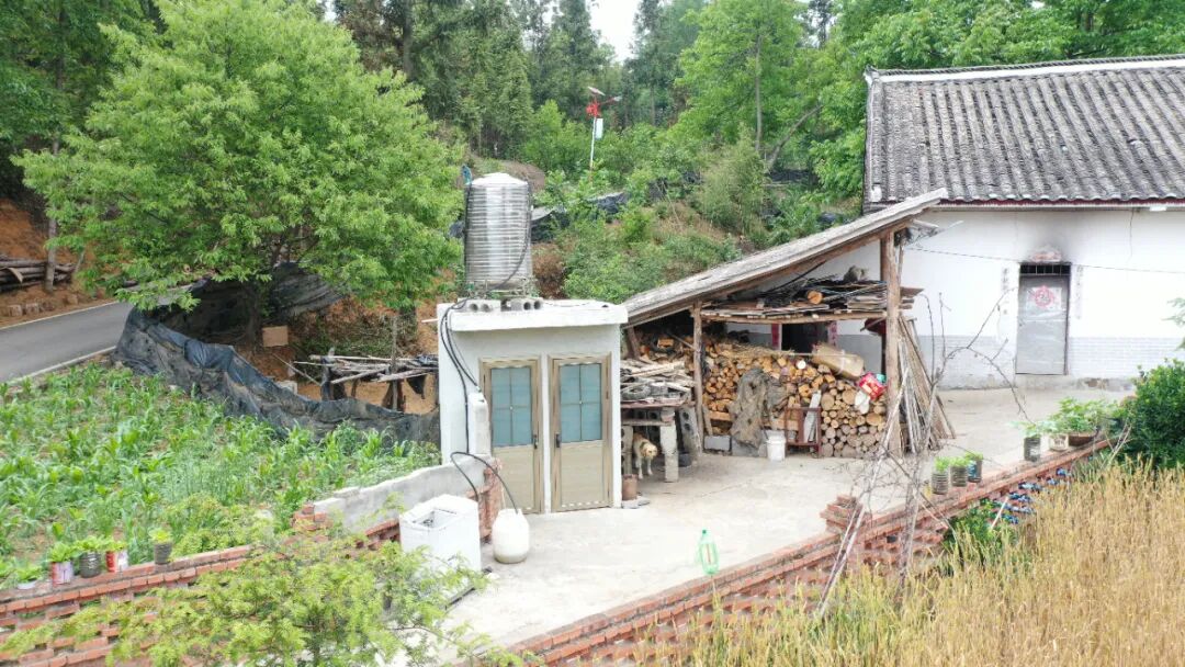 赫章县六曲河镇:从改厕入手绘就美丽乡村"新画卷"