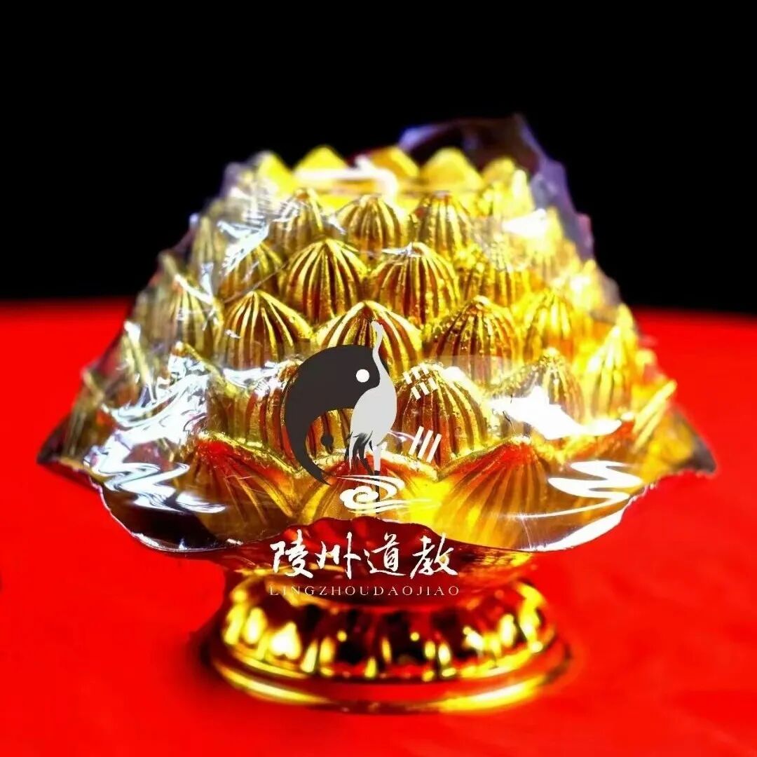 仙鹤神灯有哪些好处金蛇启瑞 新岁纳祥｜燃灯祈福有什么作用？_https://www.jmylbn.com_新闻资讯_第6张