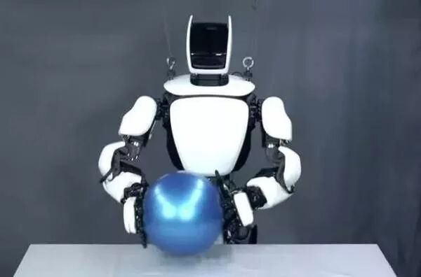 5G仿生机器人来了，中国国际数字经济博览会明日开幕(图2)