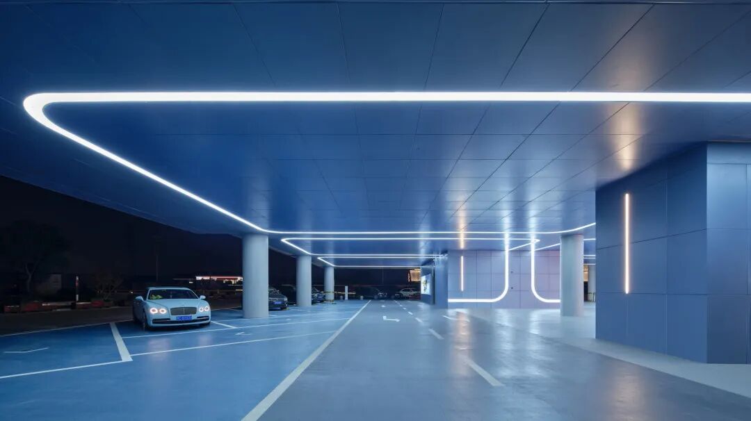 goa作品 | 沪杭高速嘉兴服务区：公路上的综合体