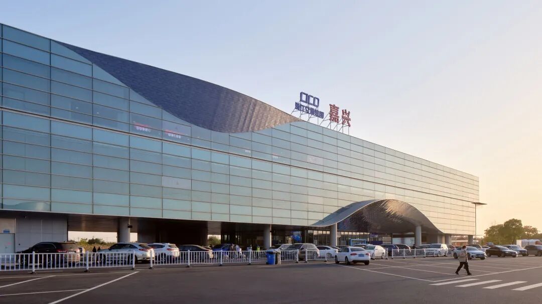 goa作品 | 沪杭高速嘉兴服务区：公路上的综合体