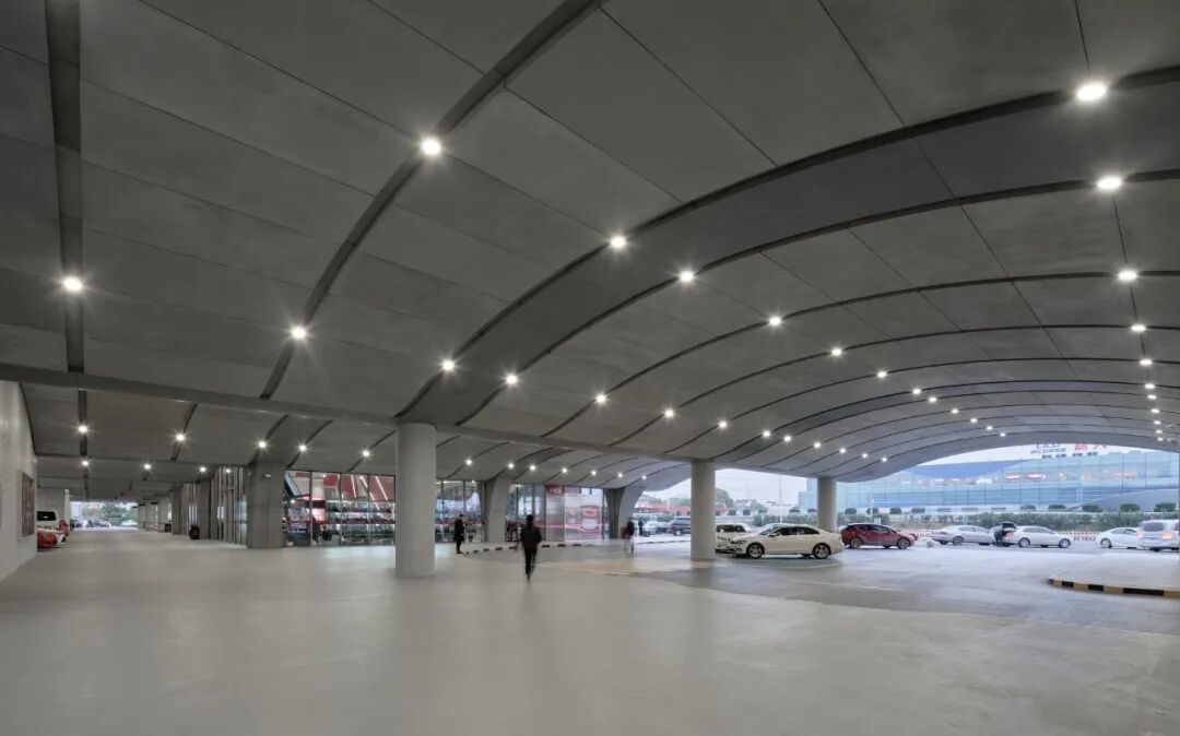 goa作品 | 沪杭高速嘉兴服务区：公路上的综合体