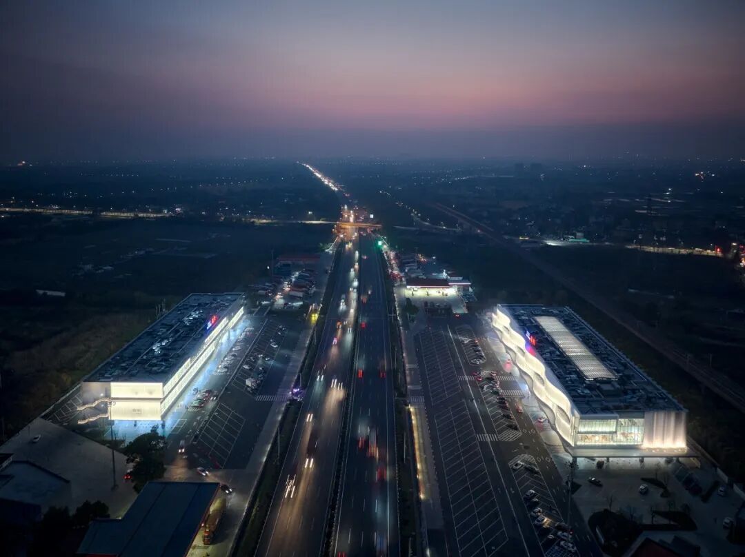 goa作品 | 沪杭高速嘉兴服务区：公路上的综合体