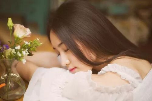 HGH荷尔蒙，女人花永不枯萎的秘密