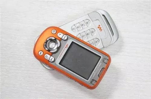 召唤童年记忆丨索尼历代经典机型回顾 Sony手机天猫旗舰店