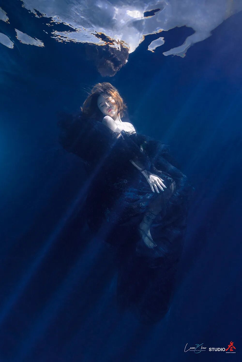 尼康,高能专区丨如梦如幻的水下人像世界