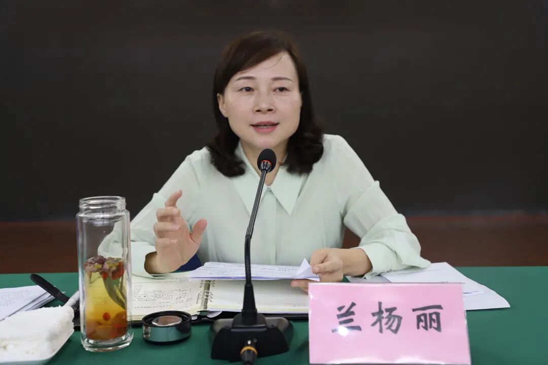 青山湖区召开全区宣传工作布置会