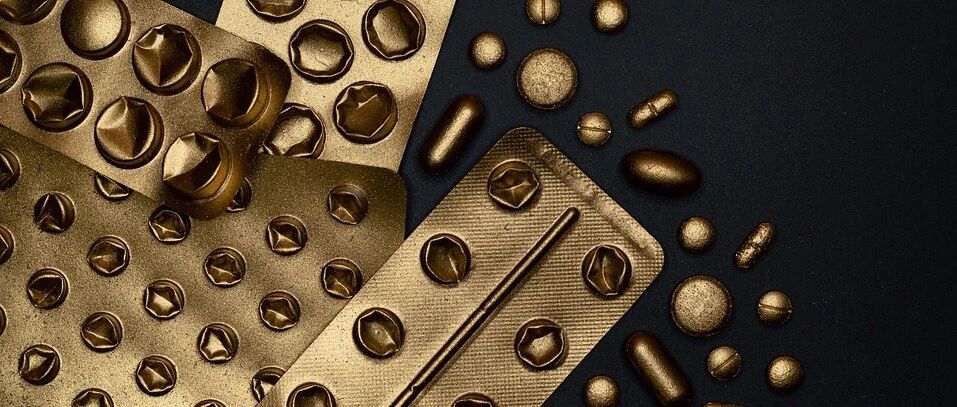 狂吃不胖、抗衰老？吃播主播们的神药都靠谱吗？