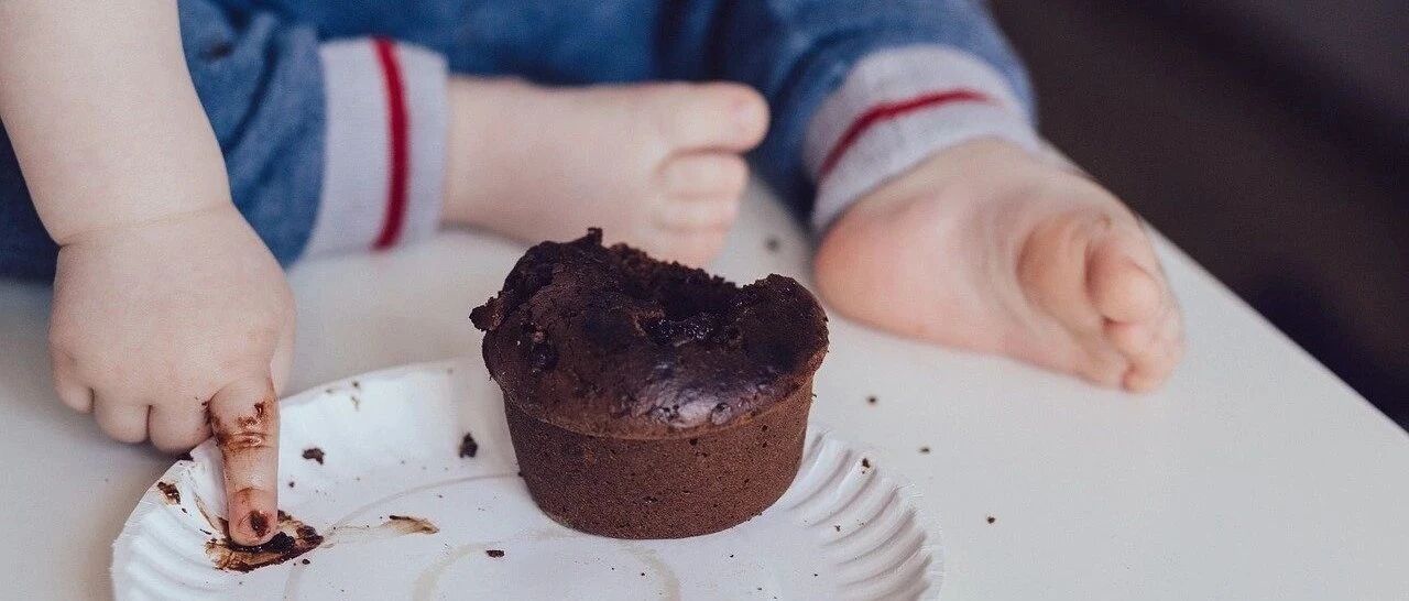 儿童零食有讲究，专家教你两招给孩子选健康零食