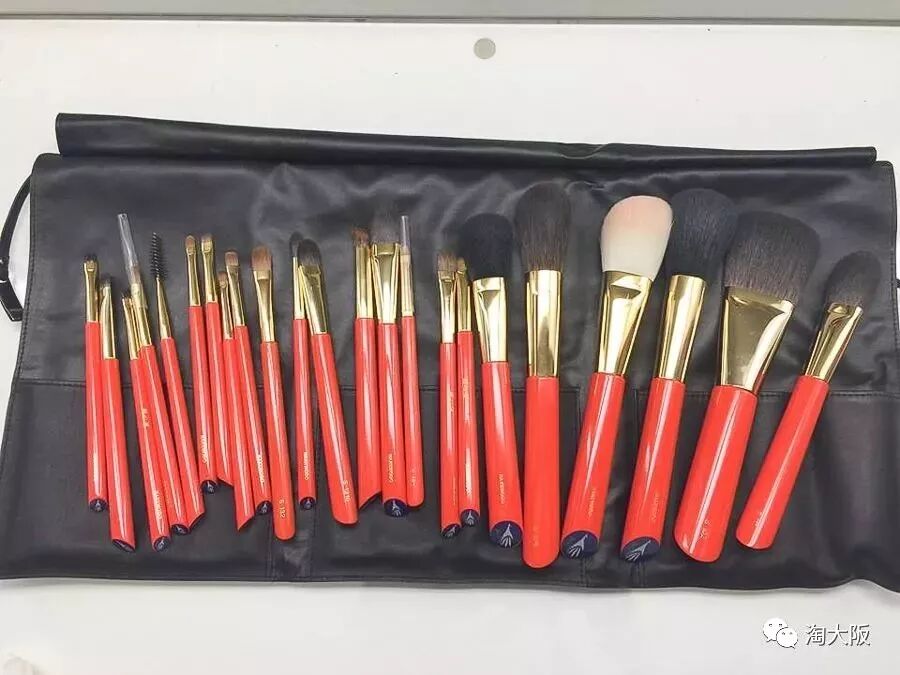 王源 李思思 張辛苑都在用的白鳳堂朱軸 堪稱日本刷界天后 淘大阪 微文庫