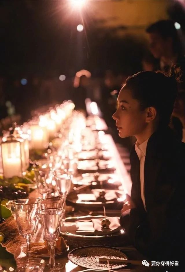 走在時尚界巔峰的女人：戚薇挑戰法老妝，五官精致到讓人驚呼 家居 第2張