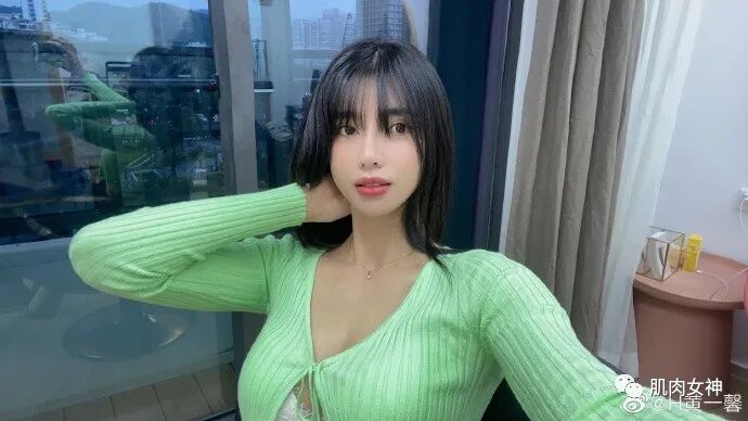 【美女】168身材巅峰？能把睡裙穿得如此性感的，也就她了...（组图） - 11