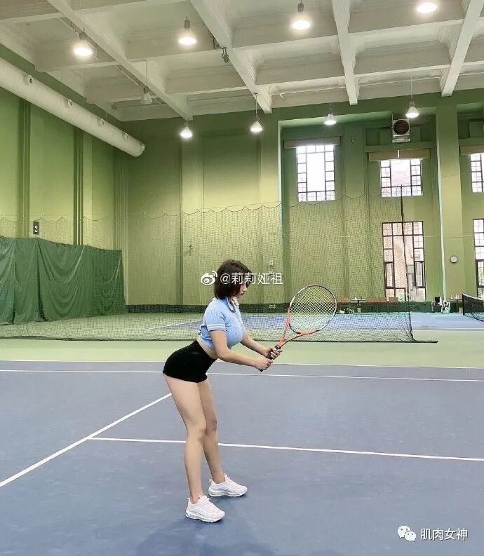 【美女】柳岩瑜伽分岩私照被爆，男粉们都不淡定了（组图） - 24