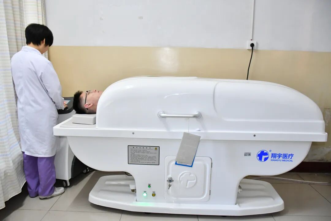 中药熏蒸机怎么用心脑·医疗设备 ｜ 一张神奇的“床”——中药熏蒸治疗机_https://www.jmylbn.com_新闻资讯_第3张