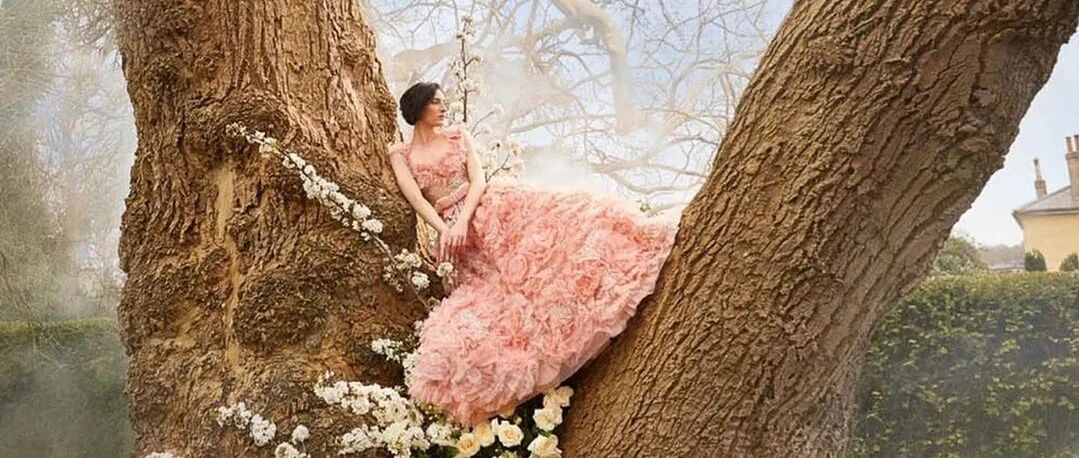 这个仙女牌子总部被炸…一个月后，乱世佳人森林秀回归！美哭