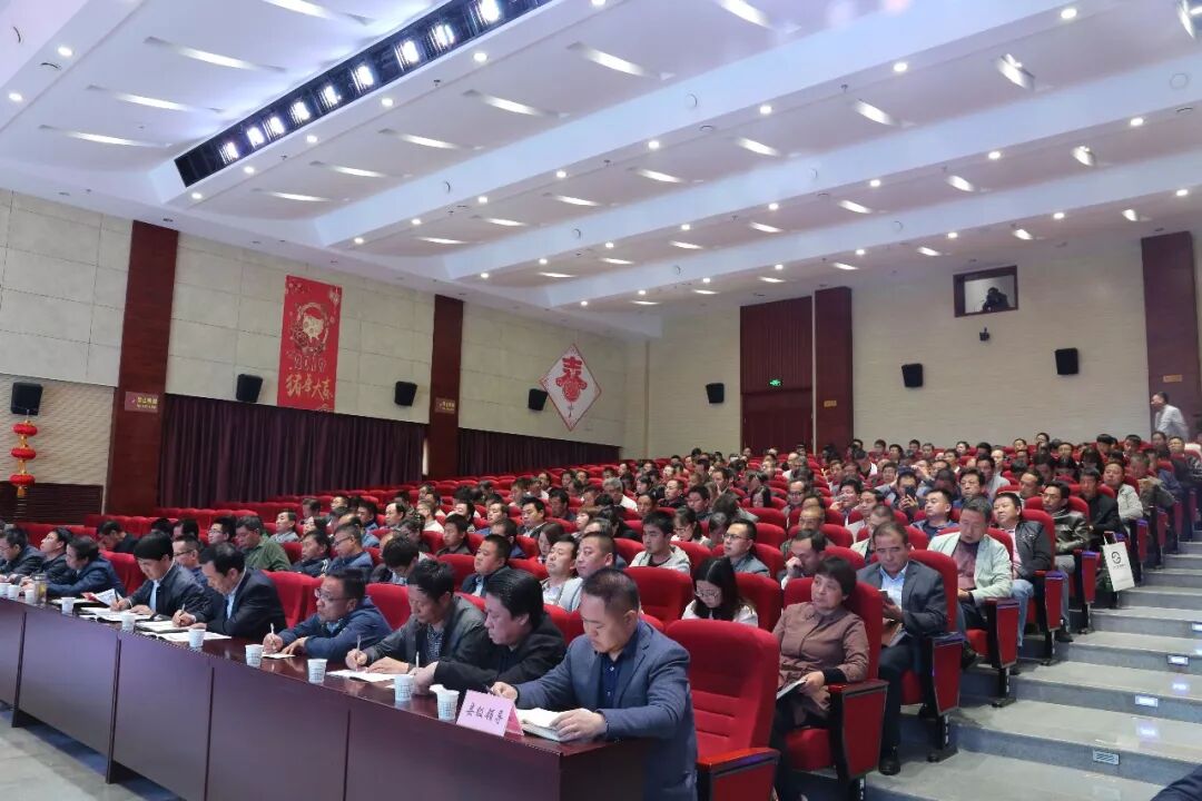 “多点发力”打造“人文太白?慢城讲坛”品牌工程