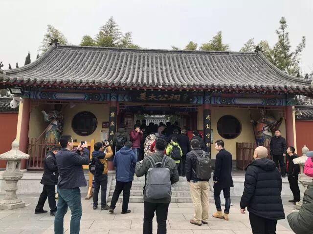 ���¼������ڽ��������ι滮ר��������ͣ�