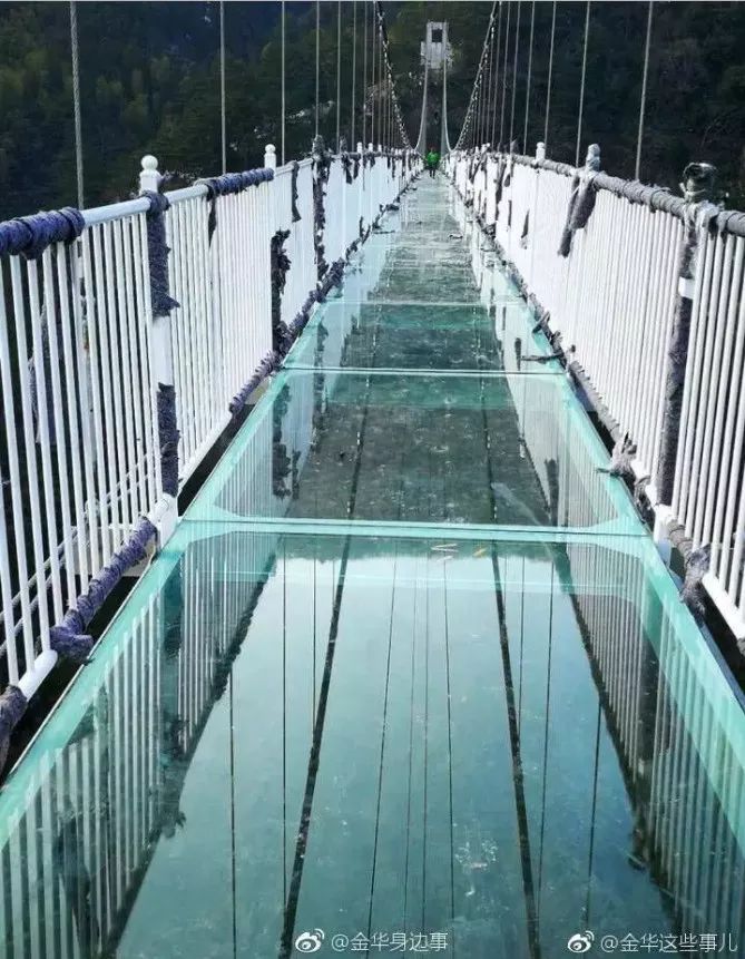 秒殺張家界玻璃橋！嚇尿無數人的5D魔幻玻璃橋，距上海不到90分鐘！ 旅行 第25張