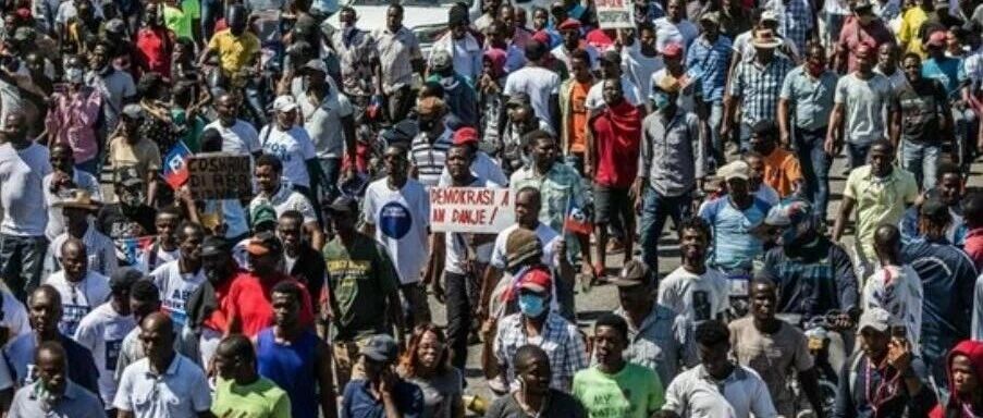 为何黑人国家难以发展，越来越混乱呢？