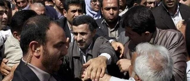 为何内贾德坚决不放弃呢？