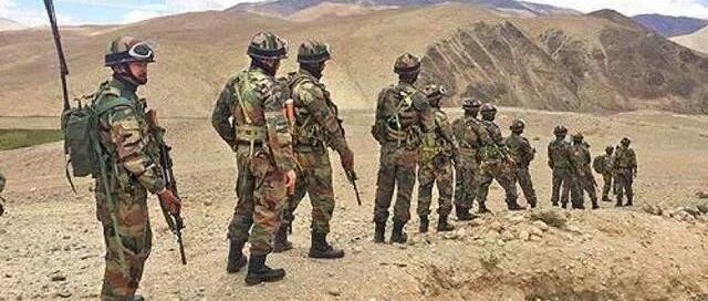 俄罗斯为何能轻而易举占据土地呢？