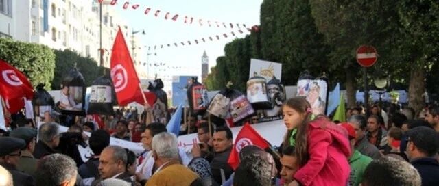 我国可以花钱买回百万领土么？