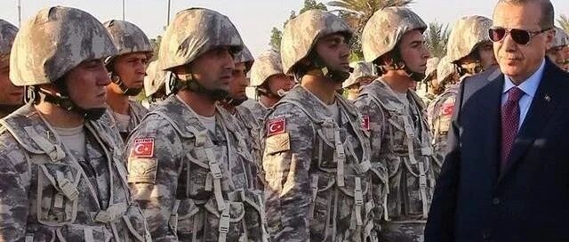 唯一土耳其驻军保护的国家，驻扎三万大军，国家富得流油