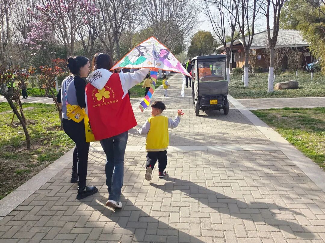 未来聋儿听力语言康复中心