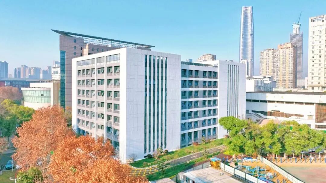 湖北的大學分數線2020年_湖北大學錄取分數線_錄取分數湖北線大學排名