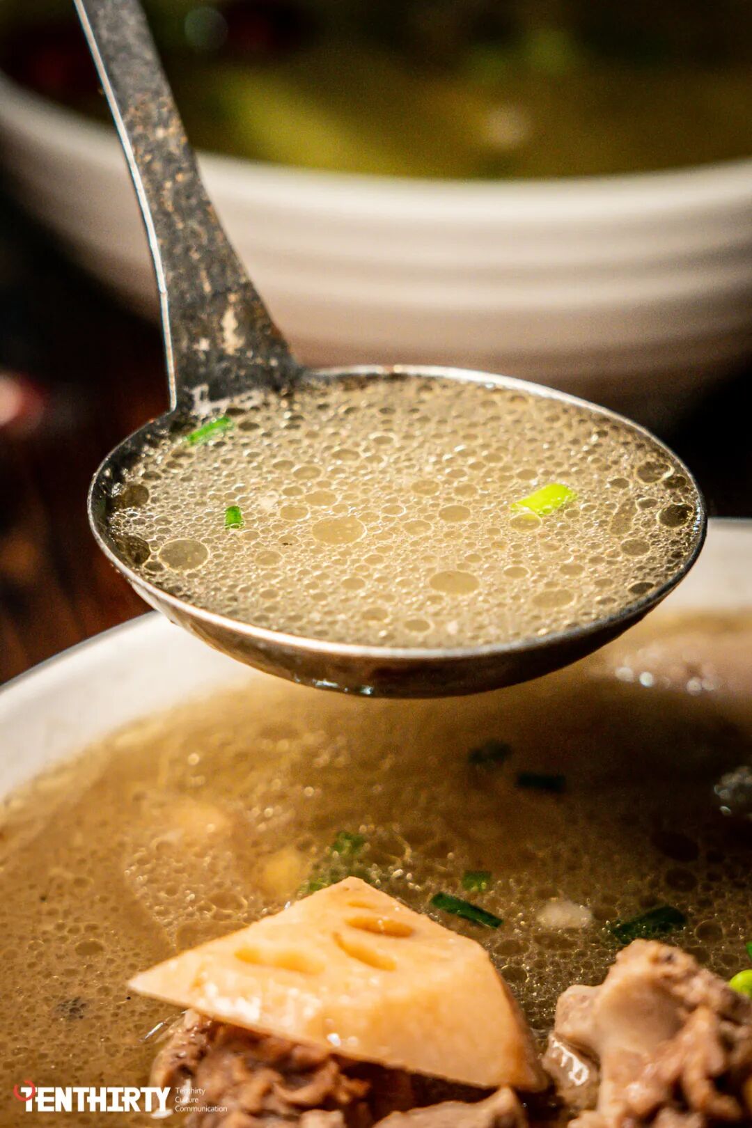 �人����һ��ź�����������졣