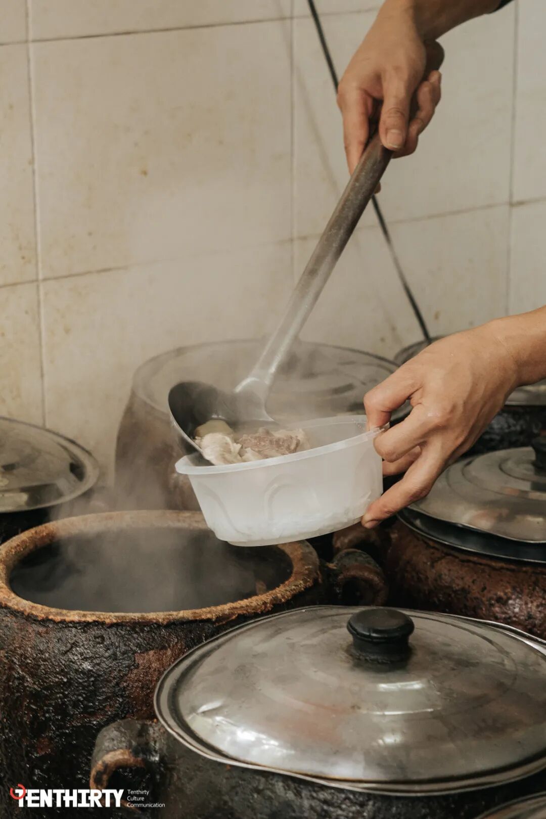 �人����һ��ź�����������졣