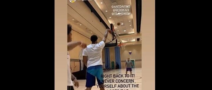 危机意识起来了？老詹、浓眉和库克赛后在训练馆加练！