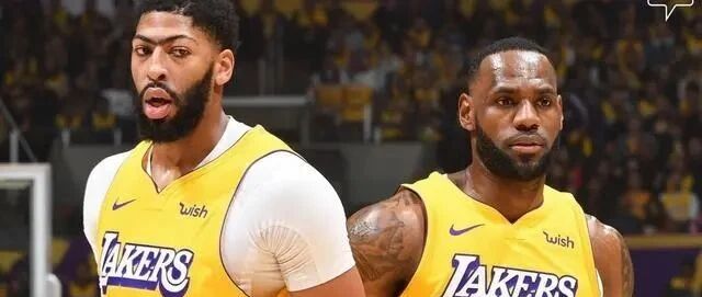 恭喜詹姆斯！湖人复赛全员出战，沃格尔召回字母弟，魔兽也回来吧