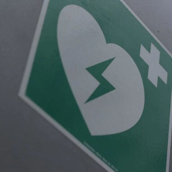 生死营救，心跳停止后，她被救回来了！