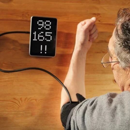 血压升高有“声音”：4个症状频发，血压已经很高了